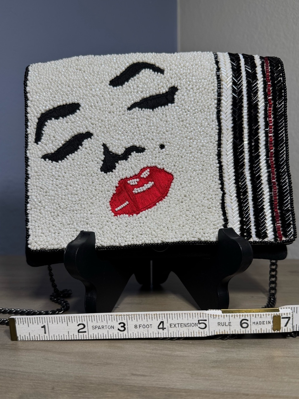 Vintage Mary Frances Beaded Marilyn Monroe Crossbody Clutch Art Bag -1 of a kind - Picture 6 of 9